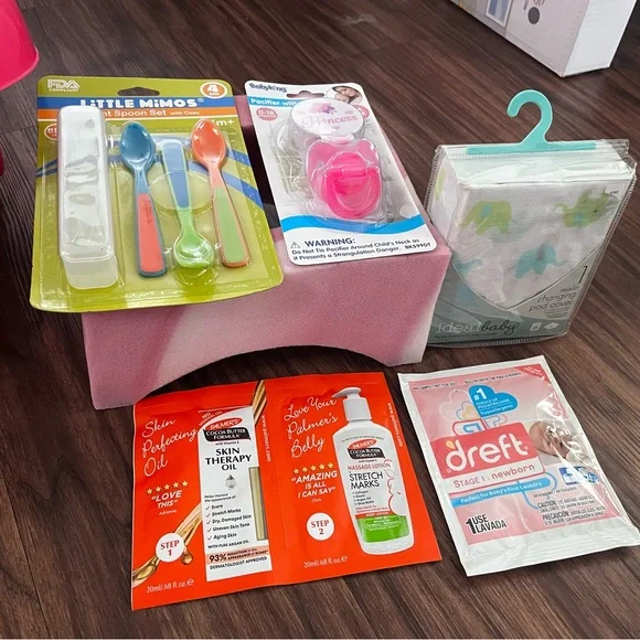 Declutter sale! Selling everything pictured. Clothes range premie-3T - Picture 7 of 10